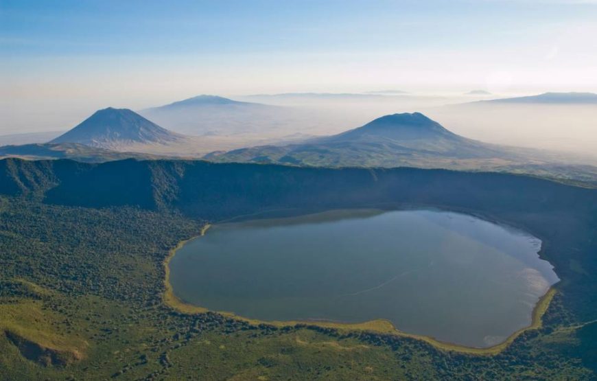 Excellent 7 Days 6 Nights Tanzania Zanzibar Wildlife and Beach Safari