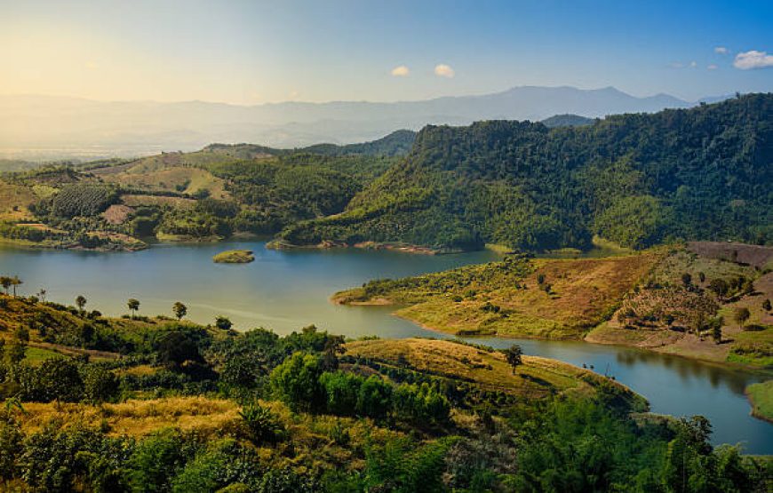 3 Days Uganda Easter Holiday in Lake Mburo