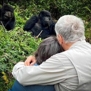Couple Gorilla Trekking 1200x800 1